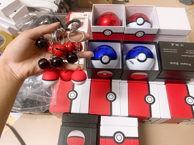 Sạc tích hình quả bóng Pokemon dung lượng 10000mA