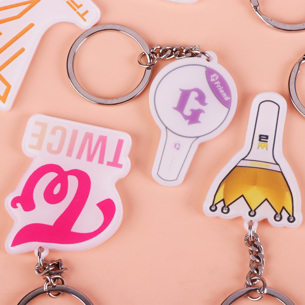 Móc khóa xinh xắn dành cho fan hâm mộ nhóm nhạc Hàn Quốc EXO