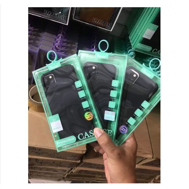 Ốp lưng iPhone 11/ 11 Pro/ 11 Pro max OuCase Dẻo Màu Đen