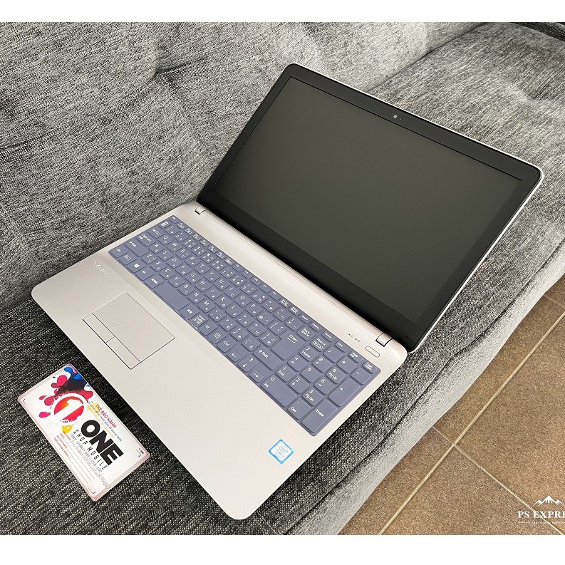 [Đẳng Cấp - Hàng Sưu Tầm] Laptop Sony Vaio VJS15 Core i3 7100H 3.0ghz / Ram 8Gb/ SSD 256Gb/ mạnh mẽ , mỏng nhẹ .