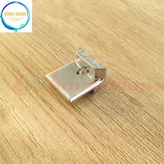 Vấu hãm khóa đa điểm cửa nhôm 2 cánh kinlong