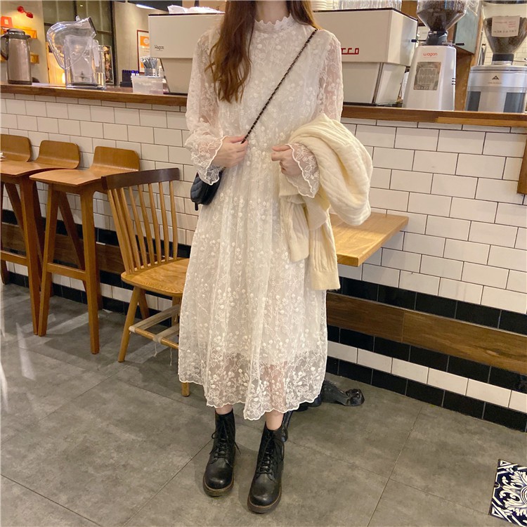 Set váy ren cổ cao dài tay và áo cardigan