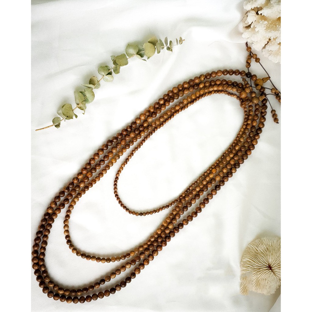 Vòng tay Trầm Hương Tốc 108 hạt tự nhiên 100% - Mẫu 33 - 8 ly - (Trầm Hương Búp Sen)