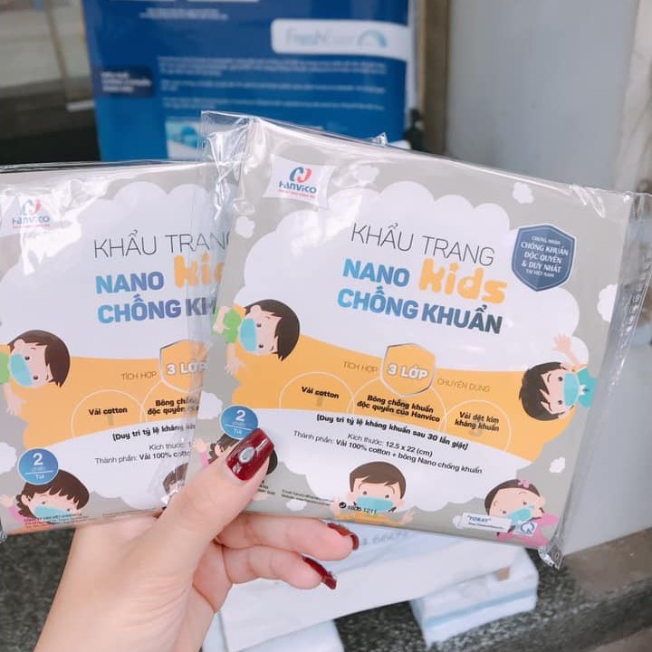 Combo 2 chiếc khẩu trang TRẺ EM (được chọn màu) 3 lớp vải kháng khuẩn Nano Bạc Hanvico