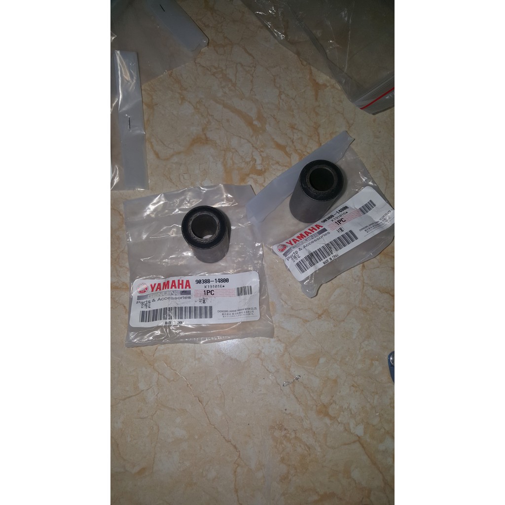 Bạc càng gắp sau yamaha yb125sp