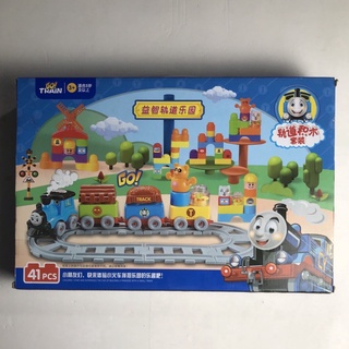 Lắp ráp not Lego mô hình xe lửa