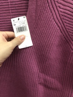 Áo len Mango auth