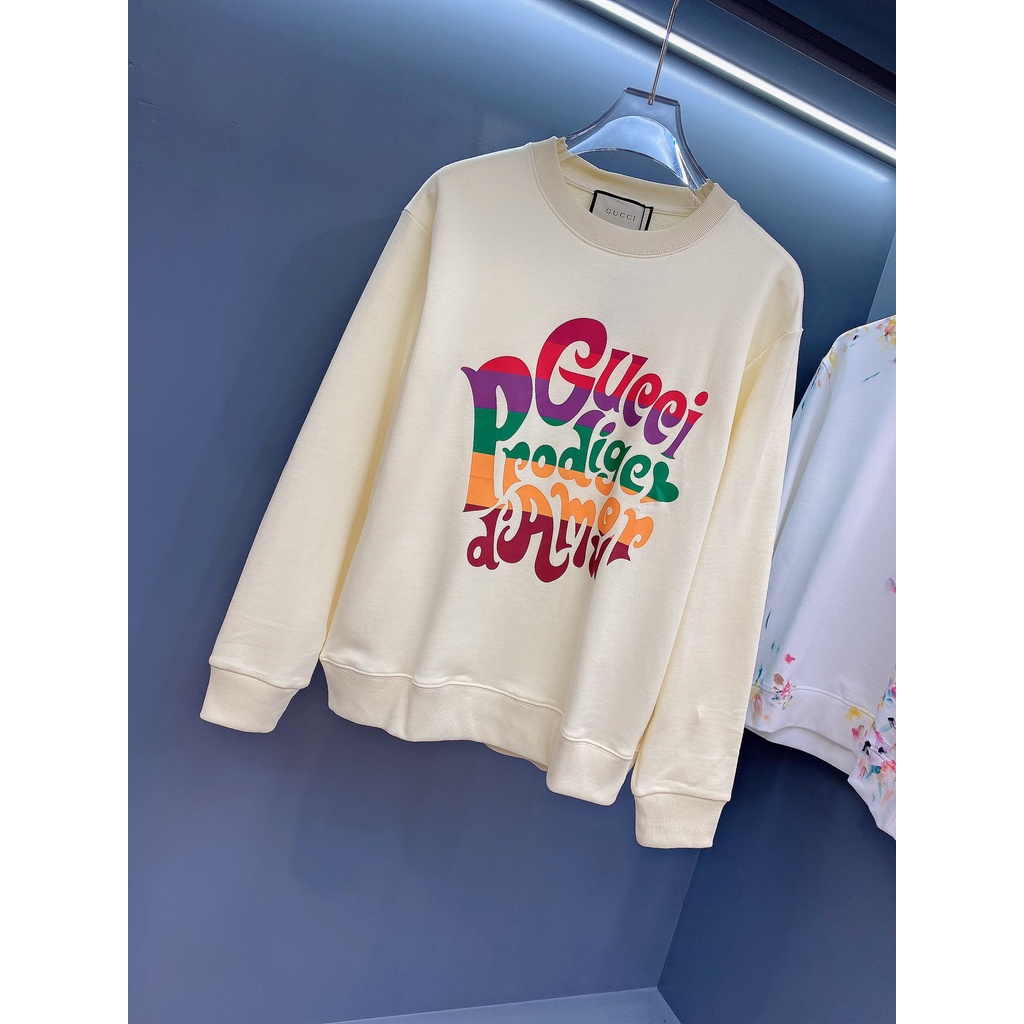 Áo sweater thời trang cao cấp GUCCI GG GC thiết kế tươi sáng và trẻ trung mang đến phong cách mới