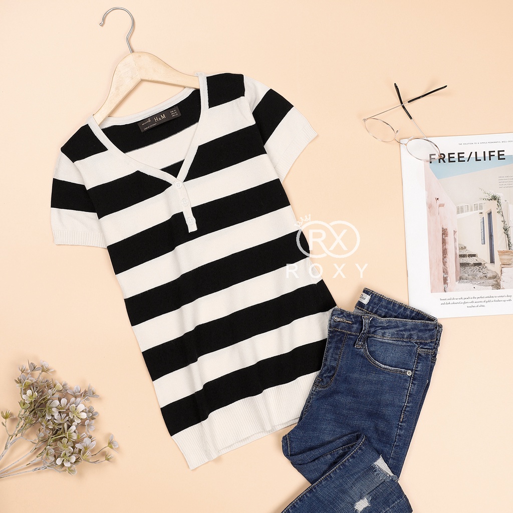 Áo Len Cổ Tim Nút Cài Tay Ngắn Viền Sọc Ngang Ngân Roxy | BigBuy360 - bigbuy360.vn