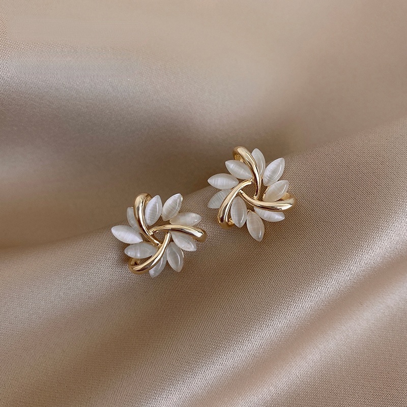 1 Đôi Bông Tai Hình Cánh Hoa Đính Đá Opal Thời Trang Dự Tiệc Dành Cho Nữ