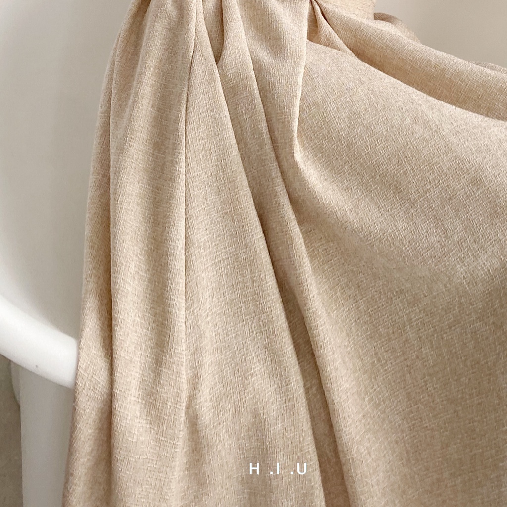 Chân váy midi Mori skirt tweed H.I.U ROOM, chất tweed Hàn nude muối tiêu, chất liệu dày dặn. HIU desgin 2021 | BigBuy360 - bigbuy360.vn