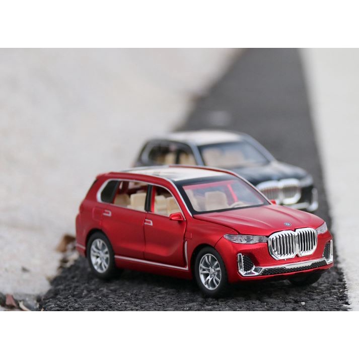 Mô hình ô tô SUV BMW X7 kim loại 1:32 xe hơi đồ chơi trưng bày mở được cửa oto mini quà tặng trẻ em vỏ sắt o to Chezhi