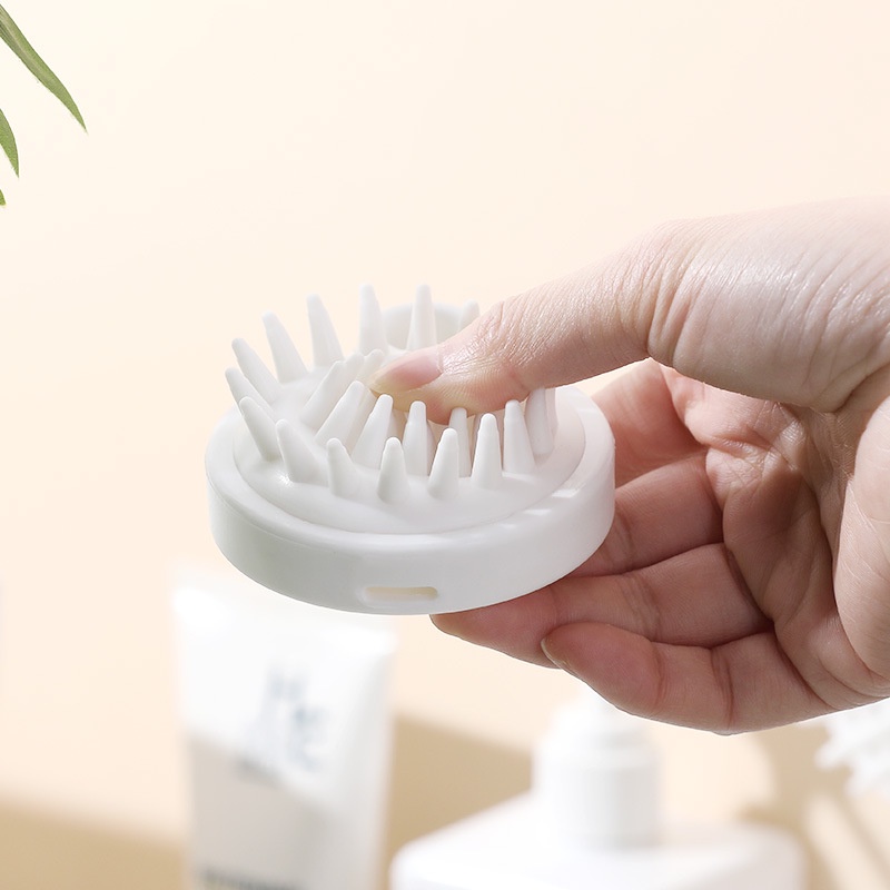 Lược gội đầu silicon muji mềm massage da đầu giảm rụng tóc kích thích mọc tóc matxa mát xa đầu Nhật giá rẻ