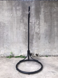 Cần treo xích đu