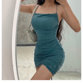 Đầm body hở lưng Ulzzang(sẵn xanh lá,đen)