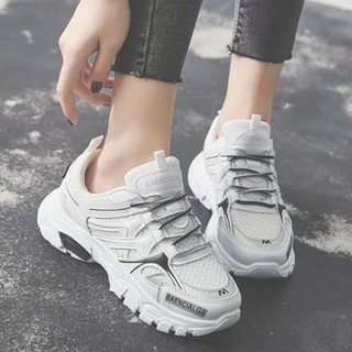 MUA LÀ SALE Giày thể thao dáng balen track hàng có sẵn . : : : * : ʳ ! ;