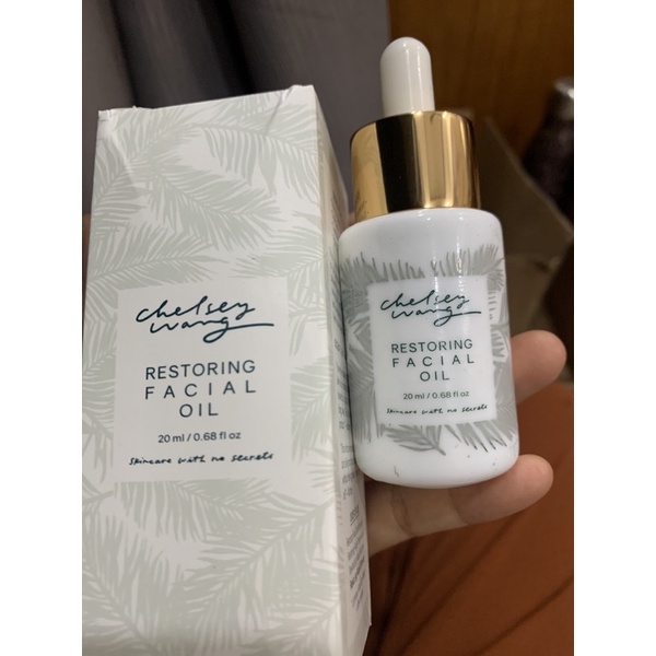 Dầu dưỡng Restoring Facial ChelseyWang 20ml