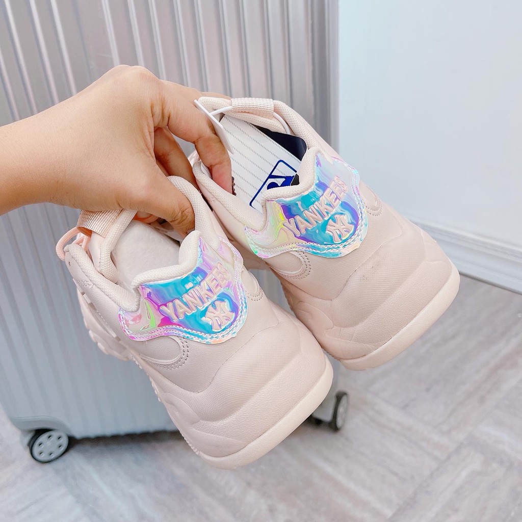 (2021) Giày sneaker thể thao nữ cực xịn phối đồ cực xinh