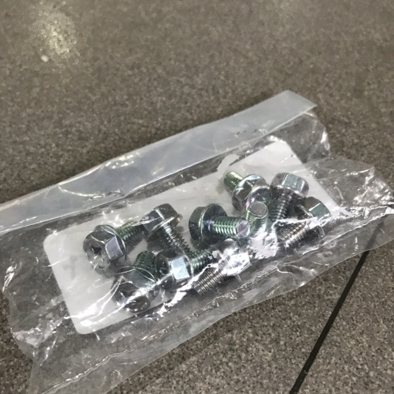 90153-06803 | Vít lục giác chìm 6x10