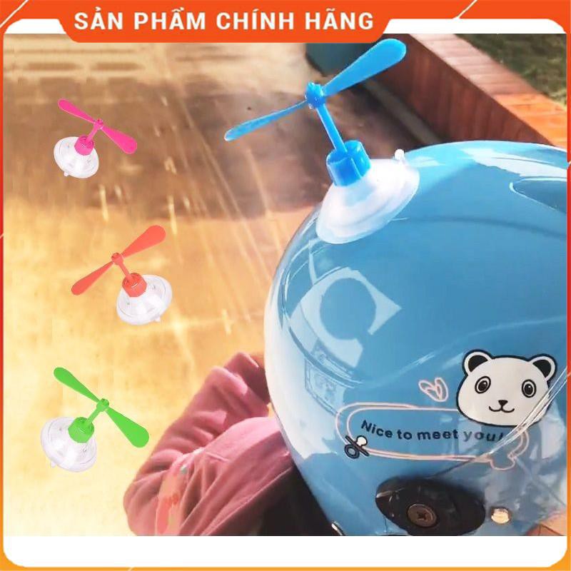 Chong chóng doremon gắn mũ bảo hiểm cute