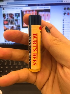 Son dưỡng môi Burt’s Bee hàng Mỹ authentic