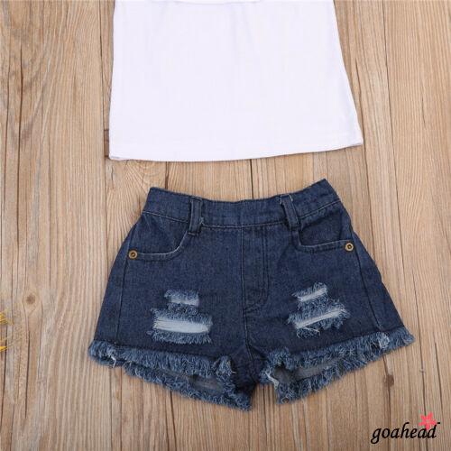 Bộ trang phục gồm áo hoa 3D và quần denim thời trang dành cho bé gái sơ sinh