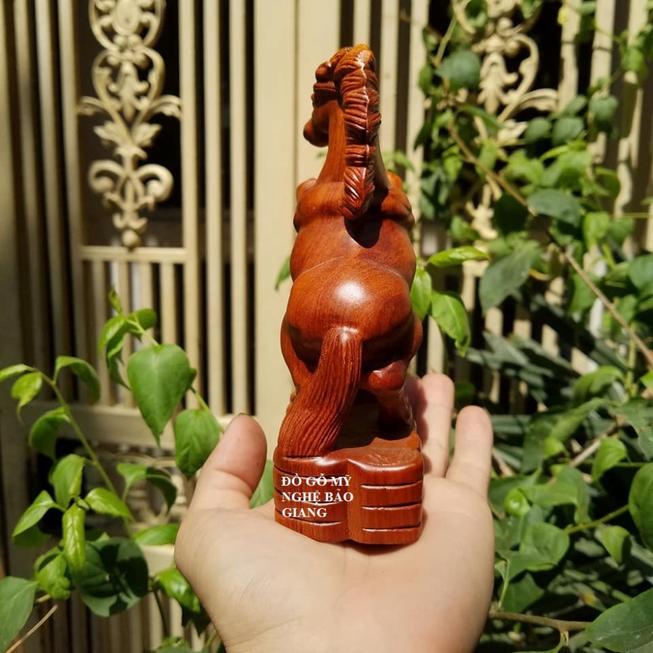 [GIARE] Tượng con ngựa gỗ hương 15 cm