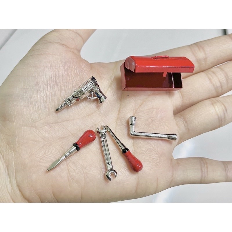 Mô hình set thùng đồ nghề 1/12