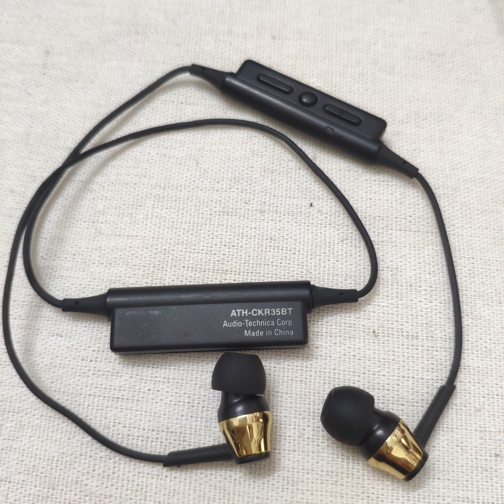 Tai nghe bluetooth ATH CKR35BT-AUDIO TECHNICA ATH-CKR35BT-Tai nghe 2nd like new