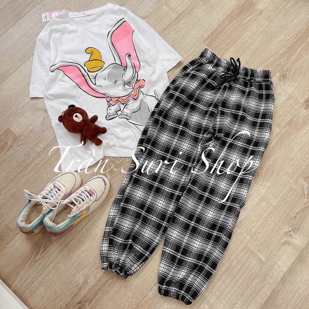 Set bô áo thun trắng in con voi, quần dài caro đen ống túm, set bộ mặc nhà in hình quần kẻ sọc trẻ