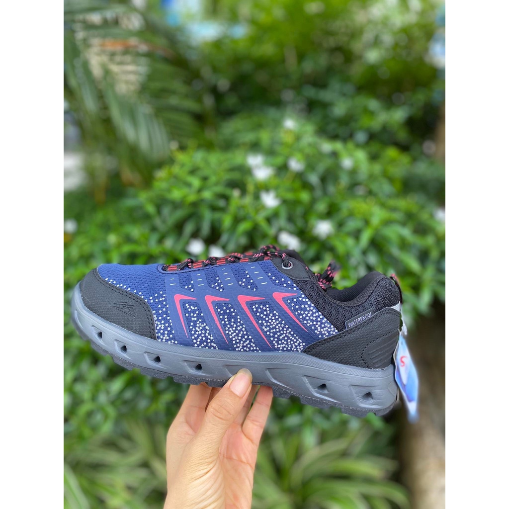 Sale giày leo núi đi bộ đường dài Rocktrail