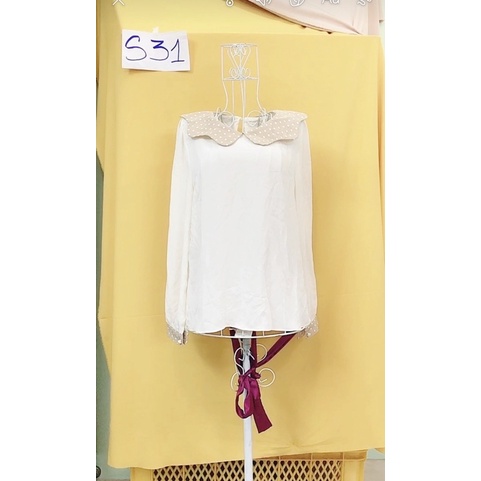 áo voan trắng cổ sen chấm bi.S31
