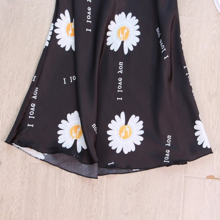 Váy ngủ lụa 2 dây họa tiết hoa cúc hot trend hàng nhập cao cấp có kèm đệm ngực | BigBuy360 - bigbuy360.vn