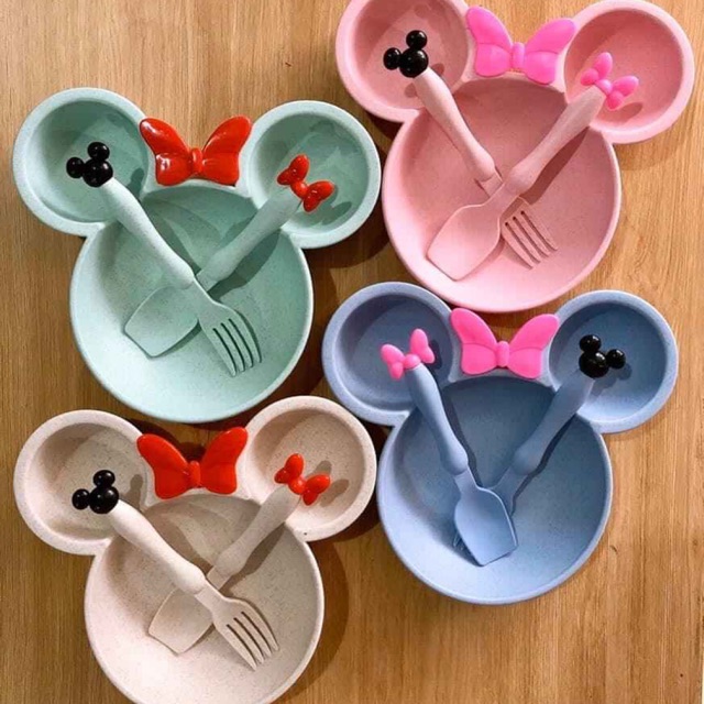 Bát micky cho bé gái