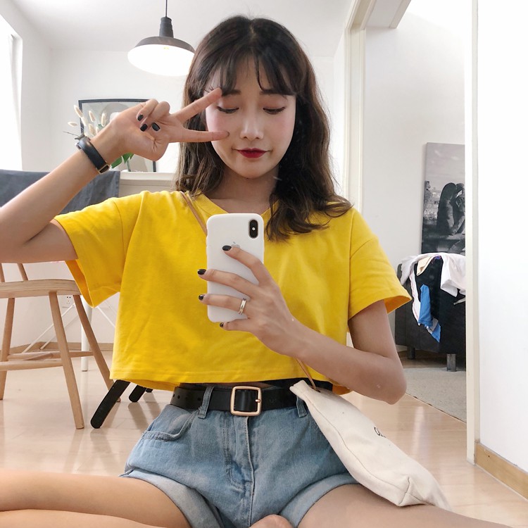 Áo thun nữ cổ tim✨ FREESHIP ✨ Áo Croptop Cổ V Tay Dài, Dáng Ôm  Chất Thun Gân Co Giản - Áo Thun Lỡ TTA