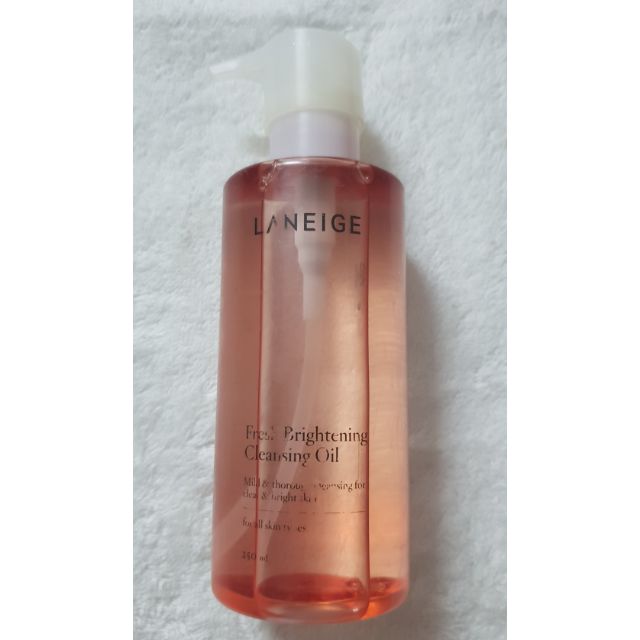 Dầu tẩy trang dưỡng sáng da Laneige Fresh Brightening Cleansing Oil 250ml
