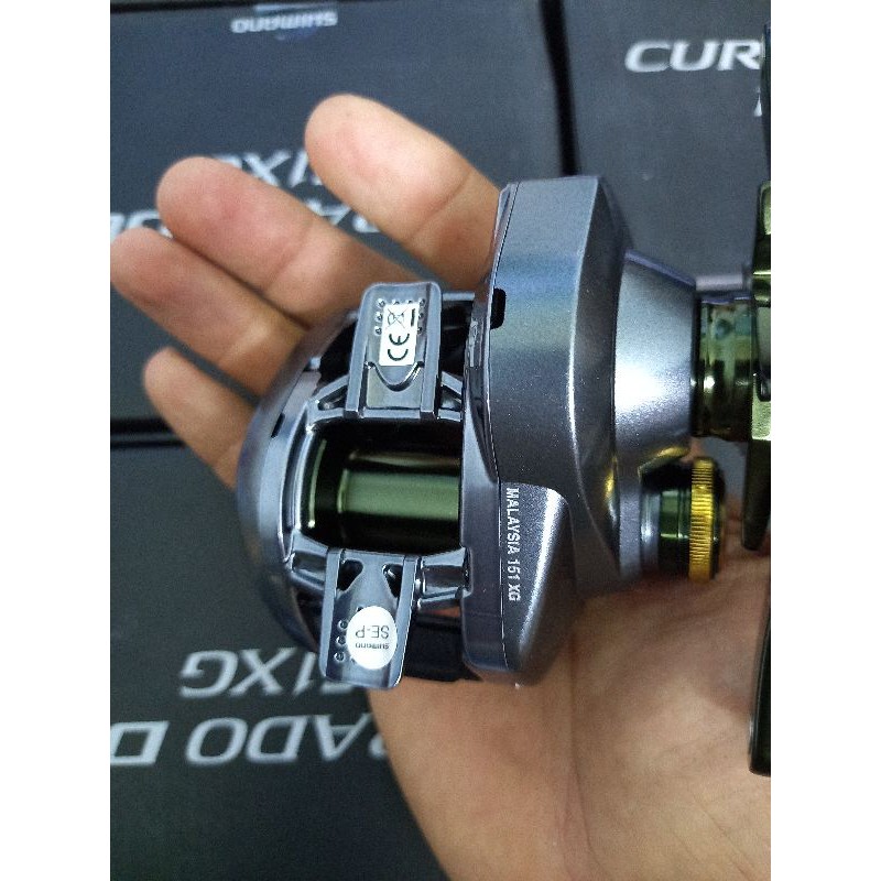 Máy câu Shimano Curado DC 151XG