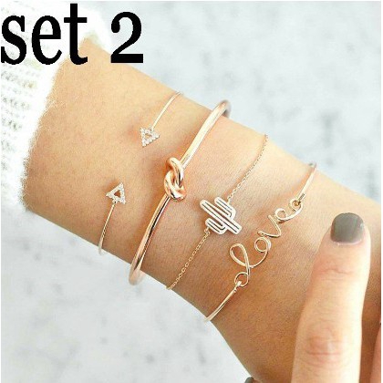 Bộ 4 vòng tay phong cách cổ điển thời trang dành cho nữ
