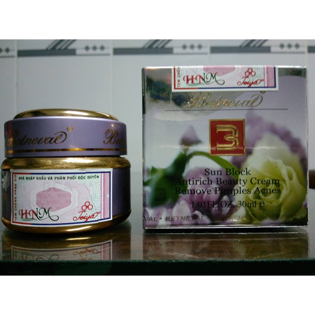 BETNEVAL - KEM DƯỠNG DA NGÀY VÀ ĐÊM 30g