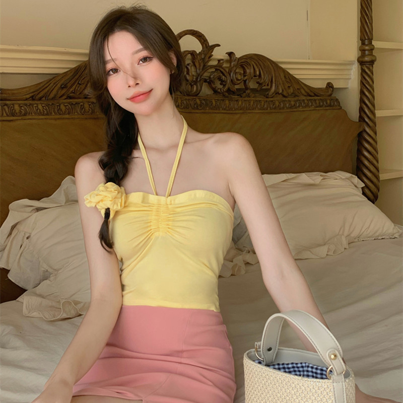 Áo Croptop Cổ Yếm Ôm Dáng Gợi Cảm Dành Cho Nữ | BigBuy360 - bigbuy360.vn