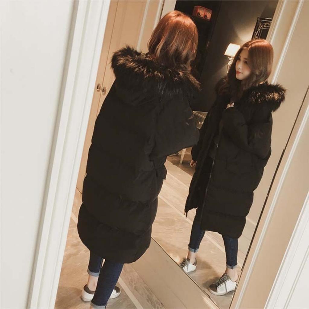 Áo phao dáng dài, áo khoác nữ dáng dài có mũ vành lông. | BigBuy360 - bigbuy360.vn