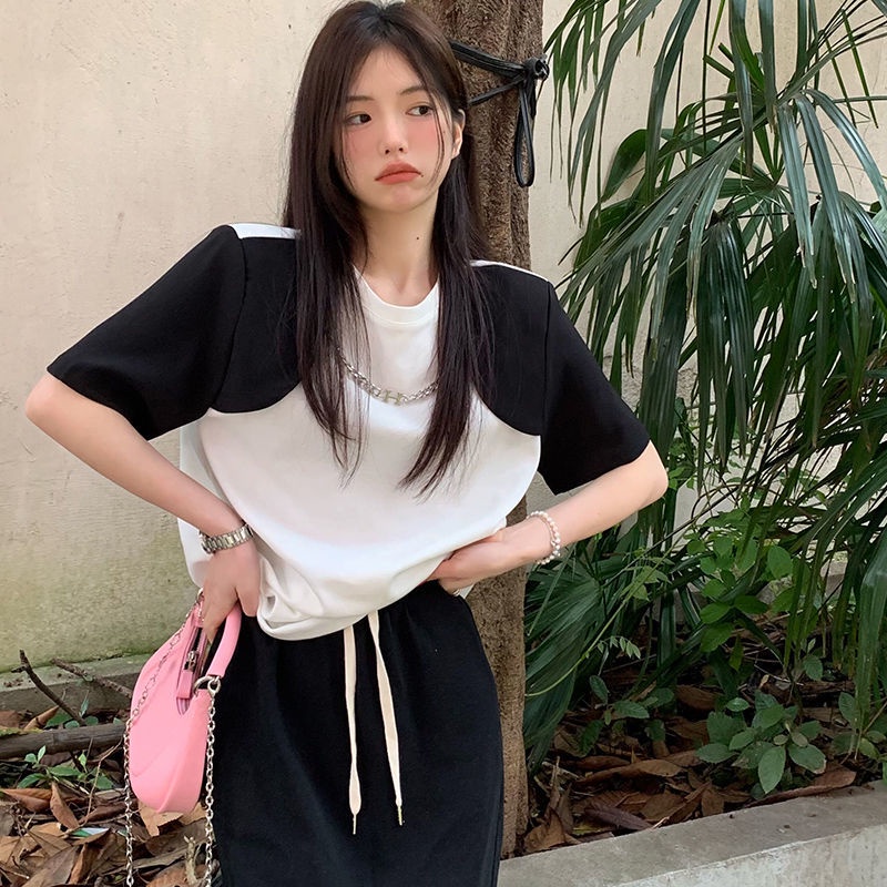 ☢☫✴Áo Thun Thiết Kế Phối Dây Xích Phong Cách Hàn Quốc Thời Trang Mùa Hè Hàng Mới 2022 Dành Cho Nữ
