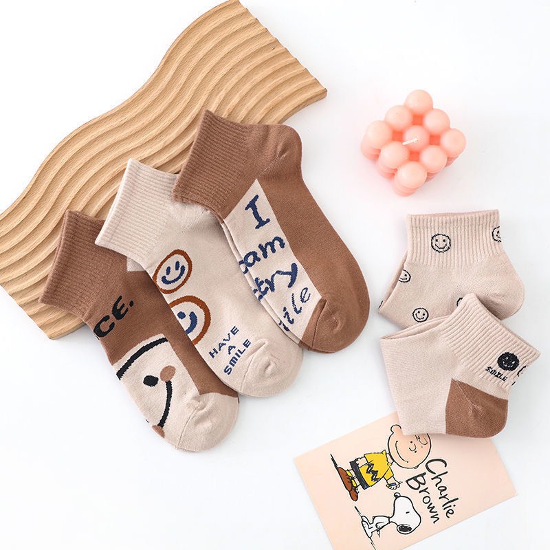 Tất nữ cổ ngắn họa tiết mặt cười, phong cách trẻ trung, chất liệu cotton, thấm hút mồ hôi TT85