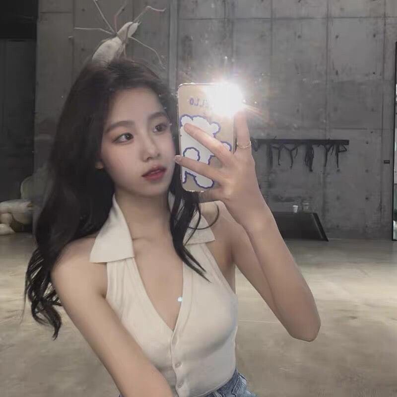 Áo Croptop 3 Lỗ Cổ Polo Hở Lưng Cài Cúc Sexy - Áo Croptop Nữ Khoét Nách Hở Lưng Đen Trắng