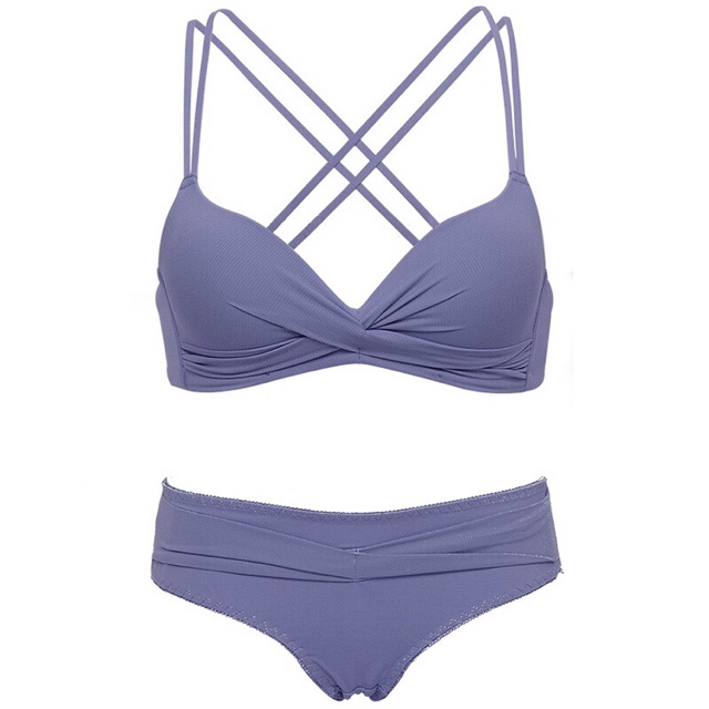 Bộ Đồ Lót Không Gọng Đẩy Ngực Siêu Hot 806