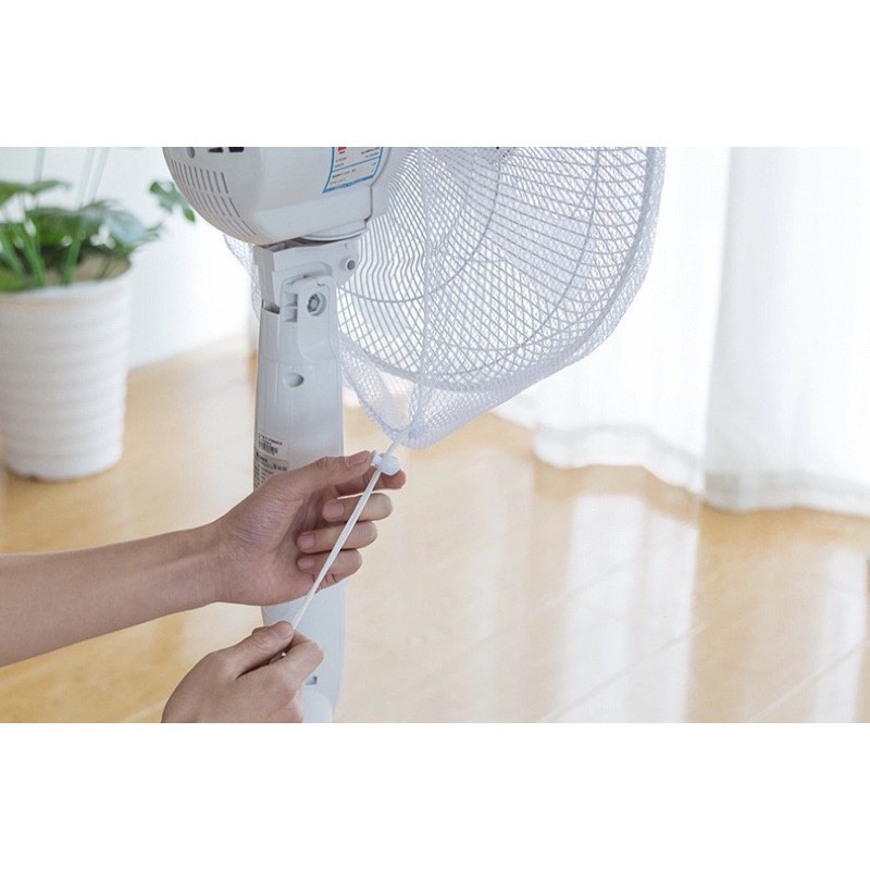 Lưới bọc quạt an toàn cho bé có dây dút cố định, mẫu hoạt hình dễ thương (giá bán 1 chiếc)