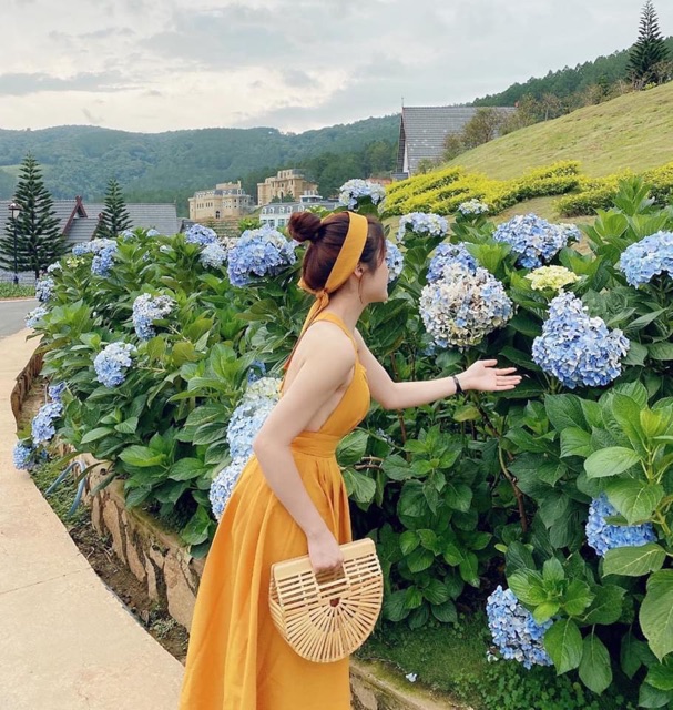 ĐẦM MAXI VÀNG DÂY CHÉO LƯNG | BigBuy360 - bigbuy360.vn