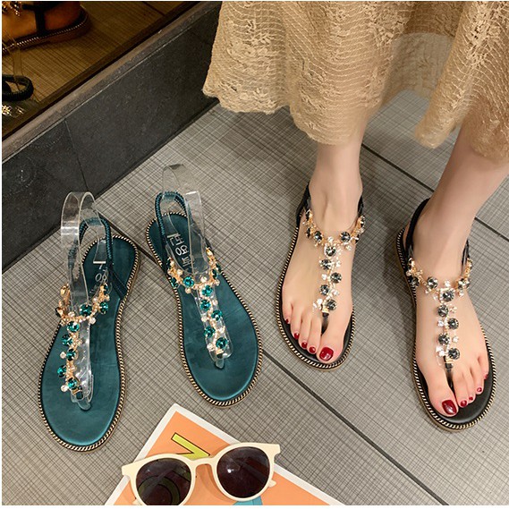 Sandal xỏ ngón đính đá siêu xinh