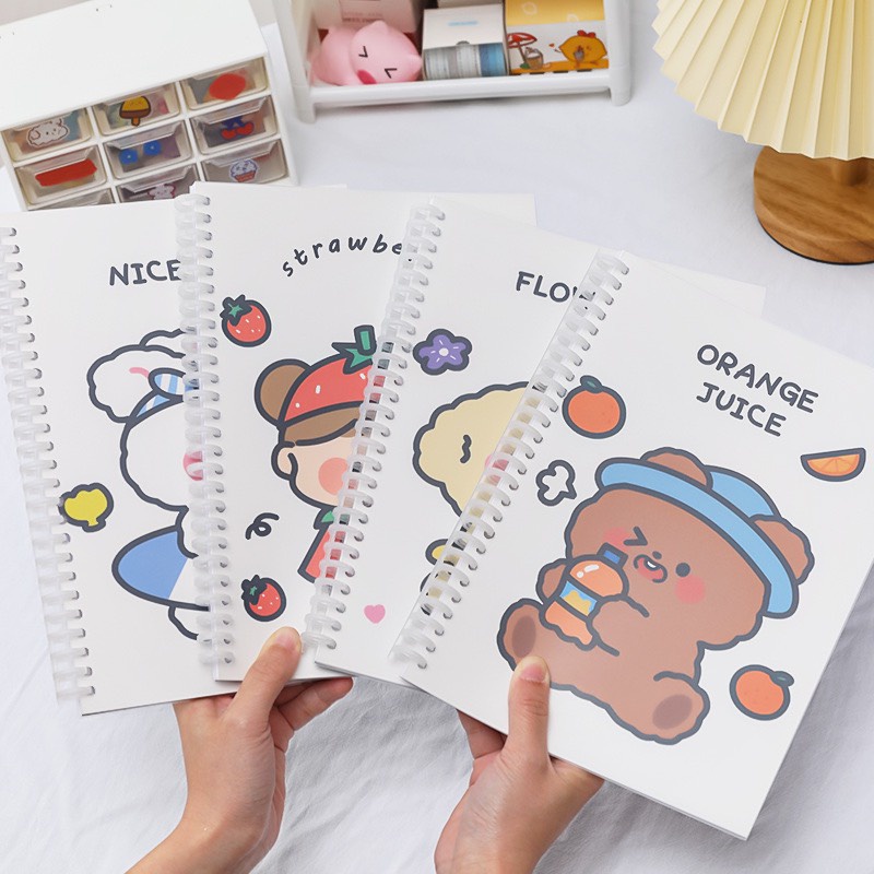 Sổ còng lỗ B5 Binder trong suốt kẻ ô dùng để luyện chữ hoặc ghi chép tiện lợi cho học sinh, sinh viên