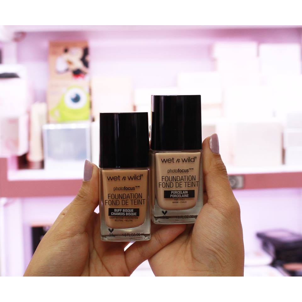 Kem nền WET N WILD PHOTOFOCUS FOUNDATION
